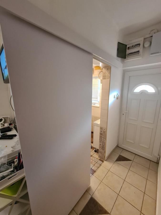 Zseki Apartman Hajduszoboszlo Ngoại thất bức ảnh