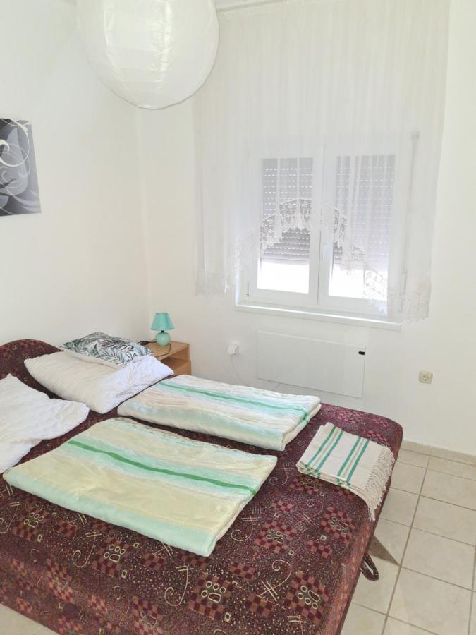 Zseki Apartman Hajduszoboszlo Ngoại thất bức ảnh